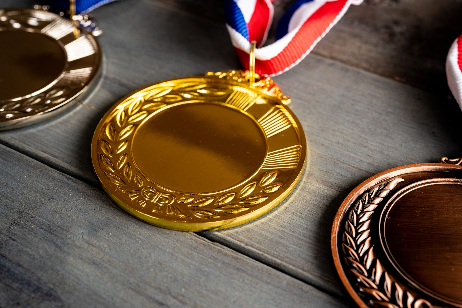 Elements [Gold] Let's learn more about Gold/Au, atomic number 79! Basic ...